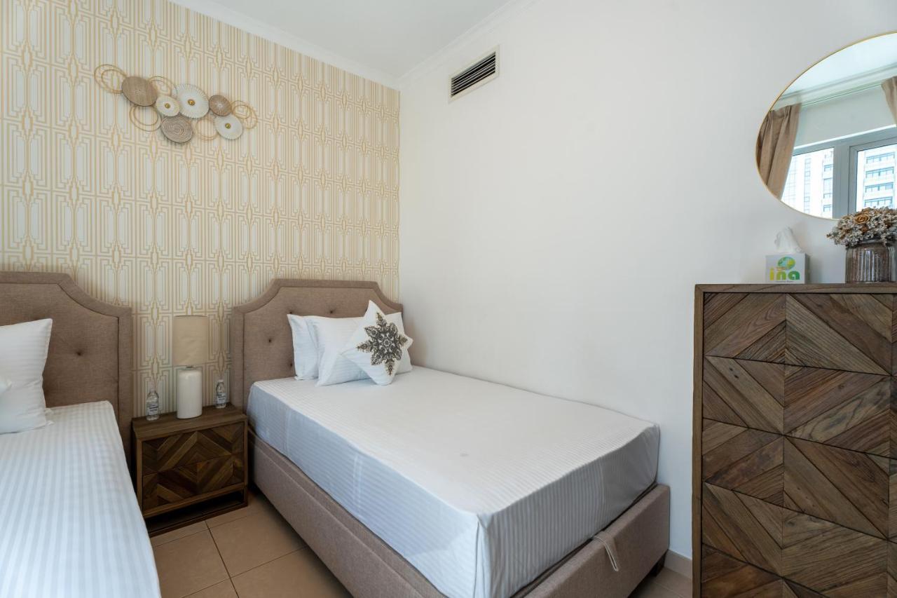 Ina Homes - Residences Tower 1 Upper Floor Dubai Bagian luar foto